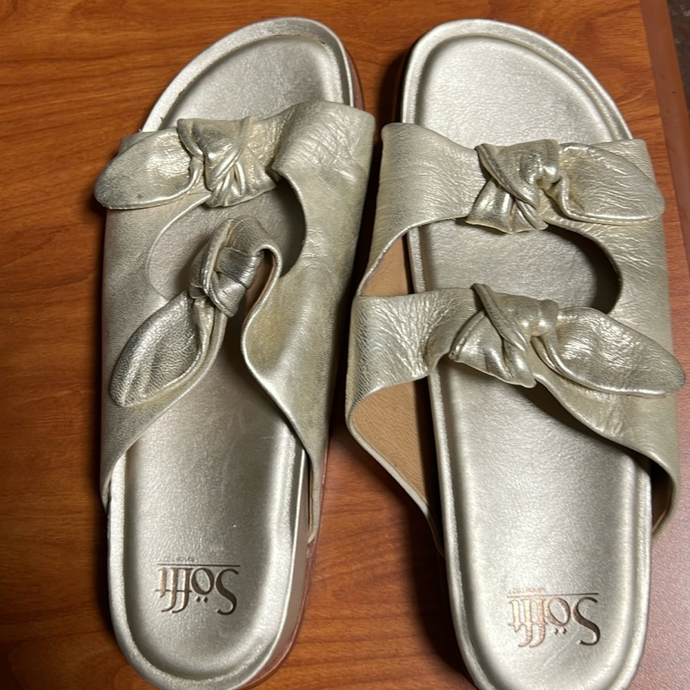 Sofft Aliyah Italian Gold Leather Sandals